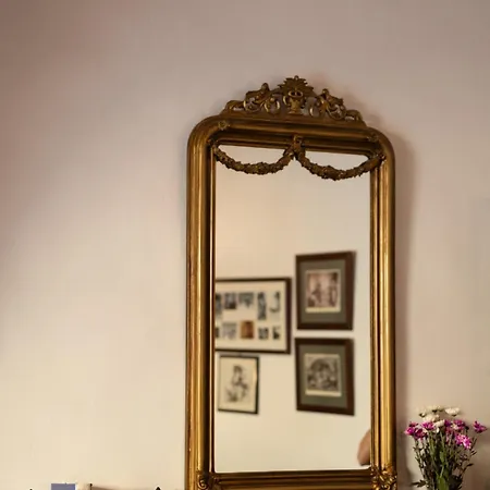 Nyaraló Apanemia House Lófu