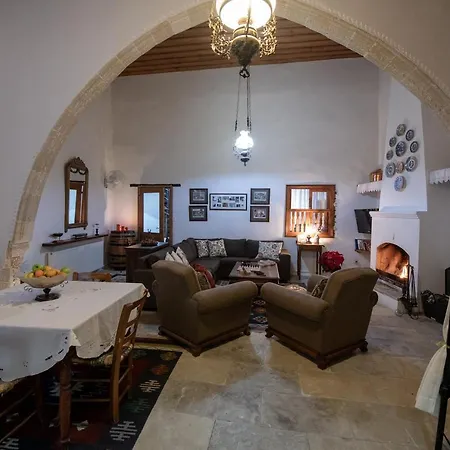 Nyaraló Apanemia House *