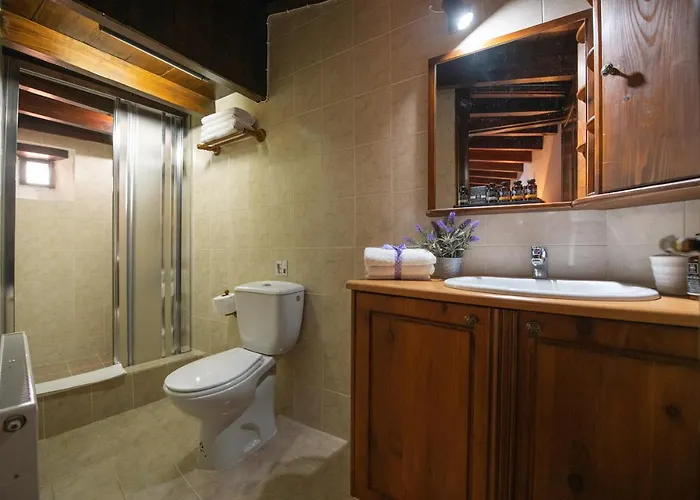 Apanemia House * Lofou